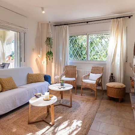 At012 Piscina Privada, Muy Bien Equipado, La Playa A 250 Metros Holiday home *